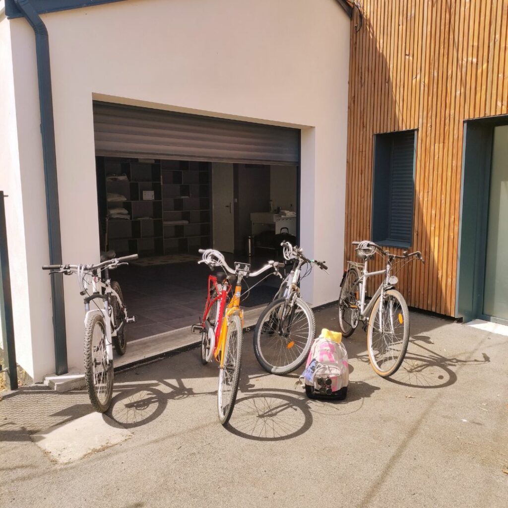 4 vélos prêtés gratuitement pour les voyageurs